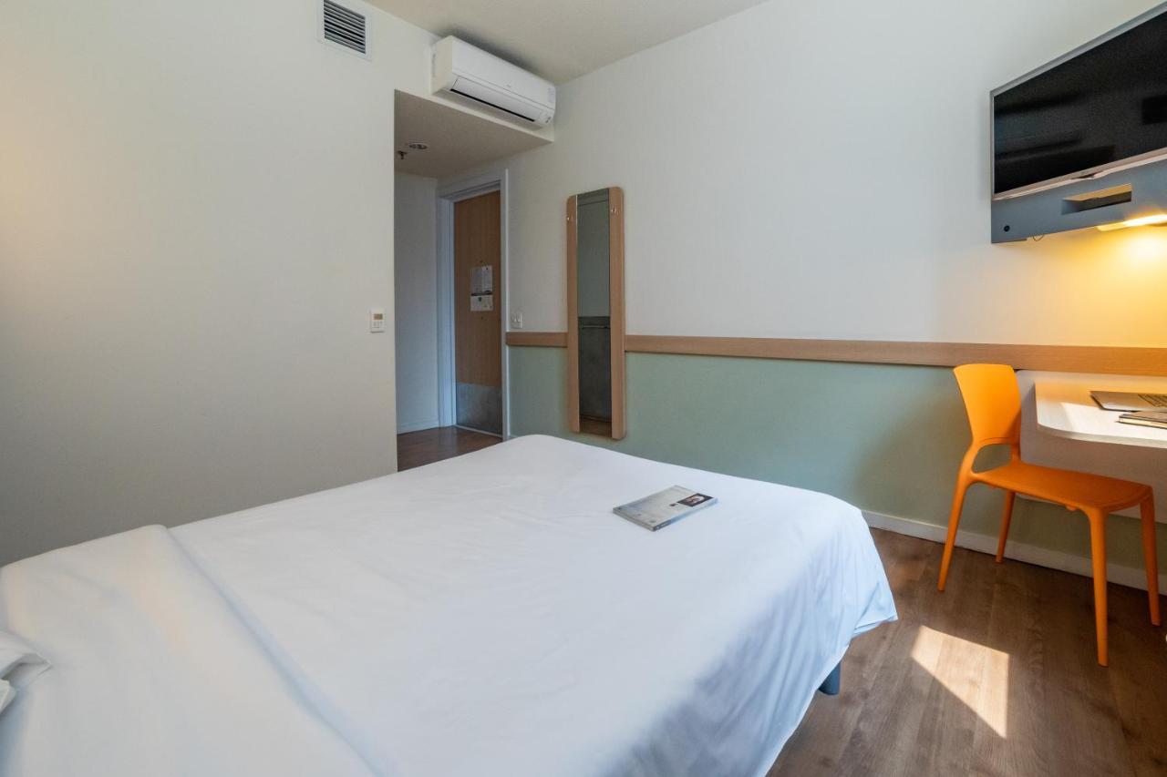 Ibis Budget Sp Frei Caneca Sao Paulo Dış mekan fotoğraf